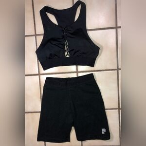 PINK Victoria's Secret Black Sports Bra for Comfort and Style